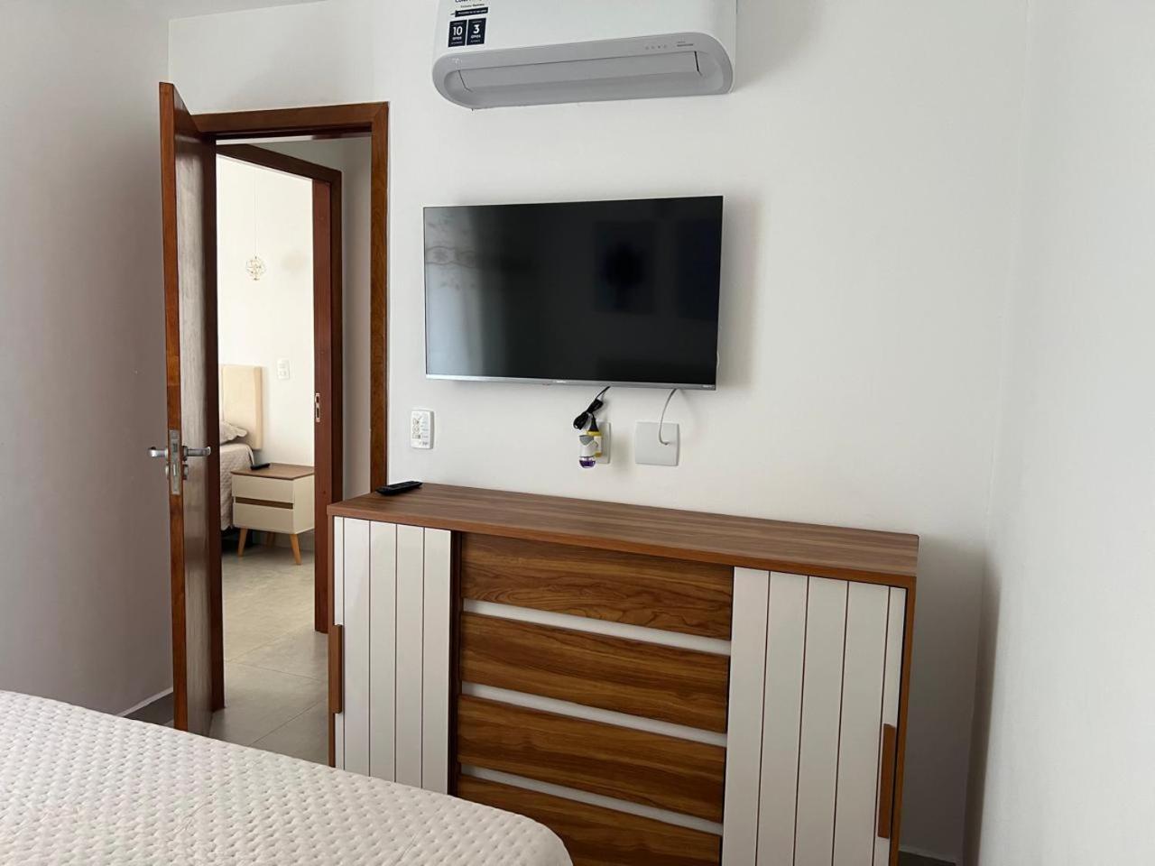 Beleza De Apartamento 300 Metros Da Praia غوارويا المظهر الخارجي الصورة